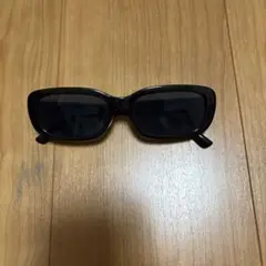 ブラック スクエア サングラス