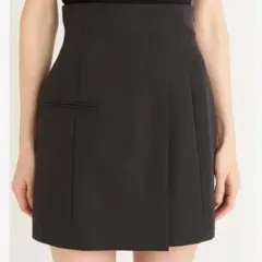 SNIDEL ラップスカショーパン　タイトスカート　ショートパンツのサムネイル