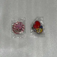 びっくらぽん くら寿司 BT21 TATA & COOKY 缶バッチ ホルダー