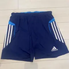 adidas ハーフパンツ