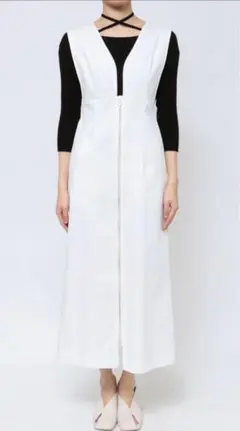 【美品】ラグナムーン カーブラインフロントZIPジャンパースカート