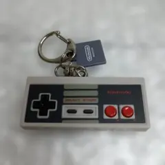 ニンテンドーミュージアム　ゲームハードキーホルダー 1983-1999