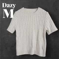 Dazy アイボリー 半袖 リブ編み ニット クルーネック シンプル Mサイズ