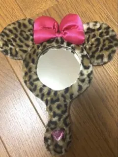 ヒョウ柄ミニーちゃんミラー　手鏡
