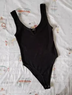 ZARA ブラック Vネック ボディスーツ