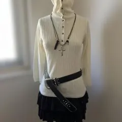 ホワイトケーブルニットハイネック ボタントップス00sy2k変形グランジ森ガール