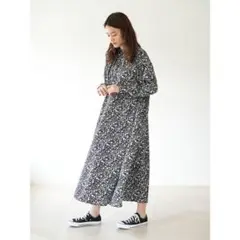 AMERICAN HOLIC ハイネックショルダーギャザーワンピース