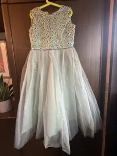 ⭐︎新品⭐︎キッズドレス　フォーマル　チュール　グリーン 140