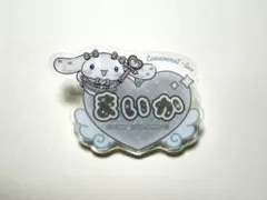 =LOVE シナモロールコラボ オリジナルアクリルネームバッジ 佐々木舞香ちゃん