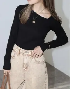 【新品】(アシニB)BONJOUR SAGAN アシンメトリーネックリブニット