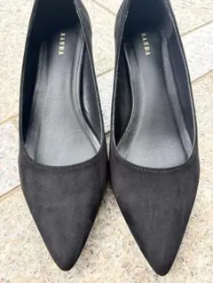 【美品】RANDA スエード チャンキーヒール パンプス ブラック 23.5cmのサムネイル