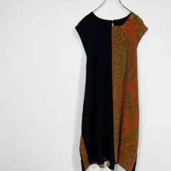 ノーブランド ロング丈ワンピース ブラック・オレンジ系 総柄 おしゃれ 半袖