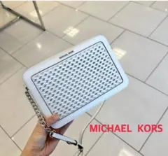 新品未使用MICHAEL KORS 編み込みデザイン ショルダーバッグ春夏