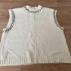 最終セール‼️ニット ベスト アイボリー