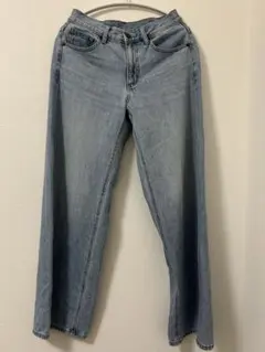 GU ローライズバギージーンズ　Sサイズ