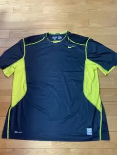 NIKE PRO COMBAT NIKE Tシャツ　DRI-FIT