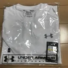 アンダーアーマー　白Tシャツ半袖MDサイズ