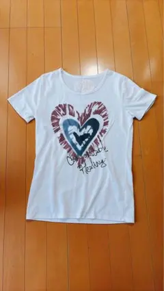 ハートプリント Tシャツ Mサイズ