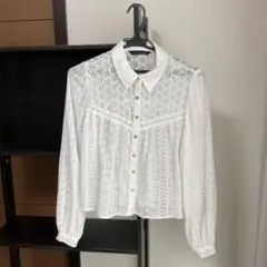 ZARA レース　ロングスリーブ　ブラウスのサムネイル