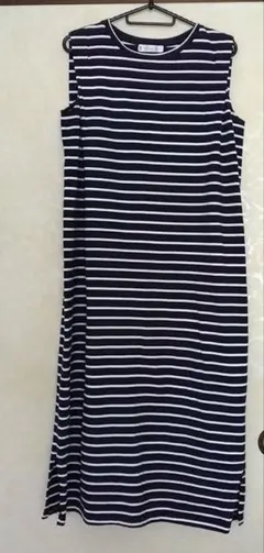 紺と白　ボーダーワンピース