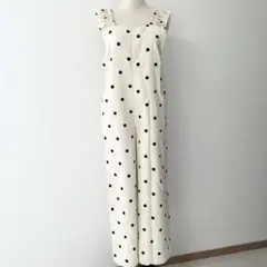 肩紐フリル　ドット柄　サロペット