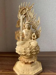不動明王 不動明王像 栗田包教 木彫 彫刻 サイズ45×21cm 楽天市場】仏像 不動明王 立像 4.0寸 四角台 火焔光背 桧木 お
