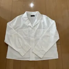 a.g.plus ホワイト 長袖シャツのサムネイル
