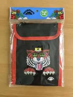 ファミンチュ モルガ サコッシュ 黒