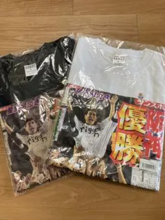 阪神タイガース優勝Tシャツ 白 黒のサムネイル