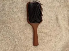 AVEDA木製パドルブラシ レギュラーのサムネイル