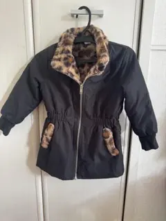 黒 ファー付き襟 ダウンコート