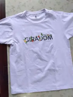 刺繍入りホワイトTシャツ Mサイズのサムネイル