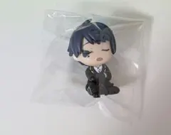 ツイステ　デュース　肩ズン