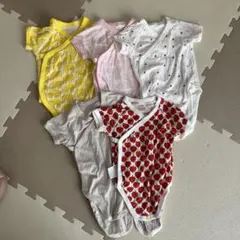 ユニクロ 前開き ベビー ボディスーツ 70cm