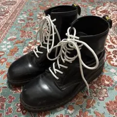 2026年最新】dr.martens 8ホール イングランドの人気アイテム - メルカリ