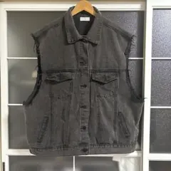 は*め様 デニムベスト　黒　ブラック　ノースリーブ