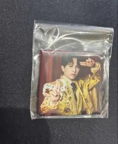 M!LK スクエア缶バッジ 好きすぎて滅POPUPサクラステージ 吉田仁人