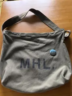 MHL.の定番「ヘビーコットンキャンバス 2WAYショルダーバッグ」のサムネイル