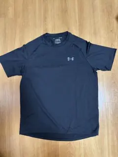 アンダーアーマー⭐︎Tシャツ