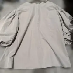 COCA バルーン袖ブラウス　新品未使用