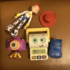 新品 ピクサー トイストーリー5 ジェシー スマーティー アトラス