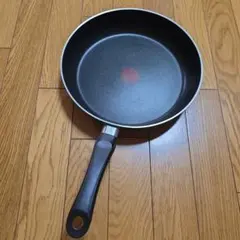T-fal フライパン お知らせマーク付きのサムネイル