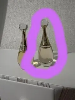 【右】Dior ジャドール