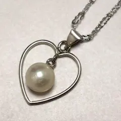 Item thumbnail for item 04d35d2d-264a-43c1-853d-93b69e4dfdf7