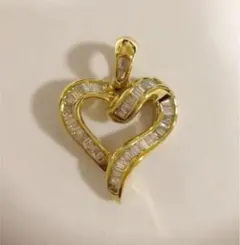 ポンテヴェキオ　ダイヤモンドペンダントトップ