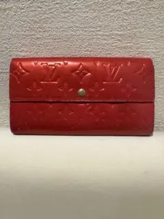 ☆美品☆Louis Vuitton 赤 モノグラムエンボス ヴェルニ長財布 - メルカリ
