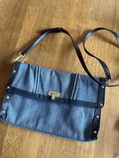 DIESELショルダーバッグのサムネイル