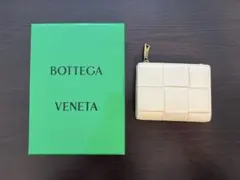 BOTTEGA VENETA 二つ折り財布（イエロー）