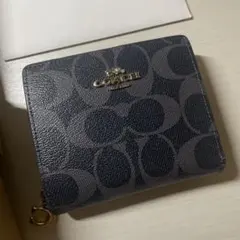 フォロー割ただし様専用COACH 二つ折り財布 デニムブルー ロゴ入り