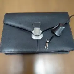 ダンヒル セカンドバッグ　カギ付き